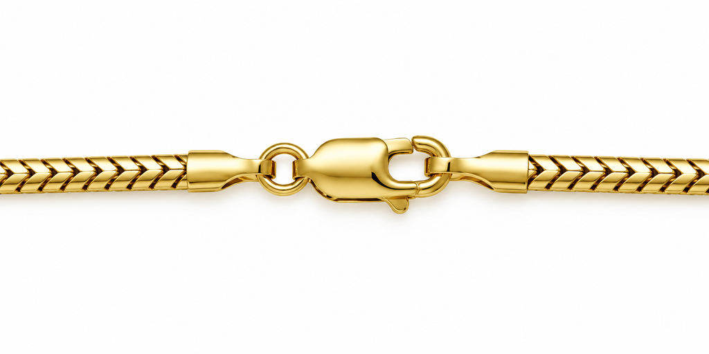 14K Yellow Gold Clover Necklace