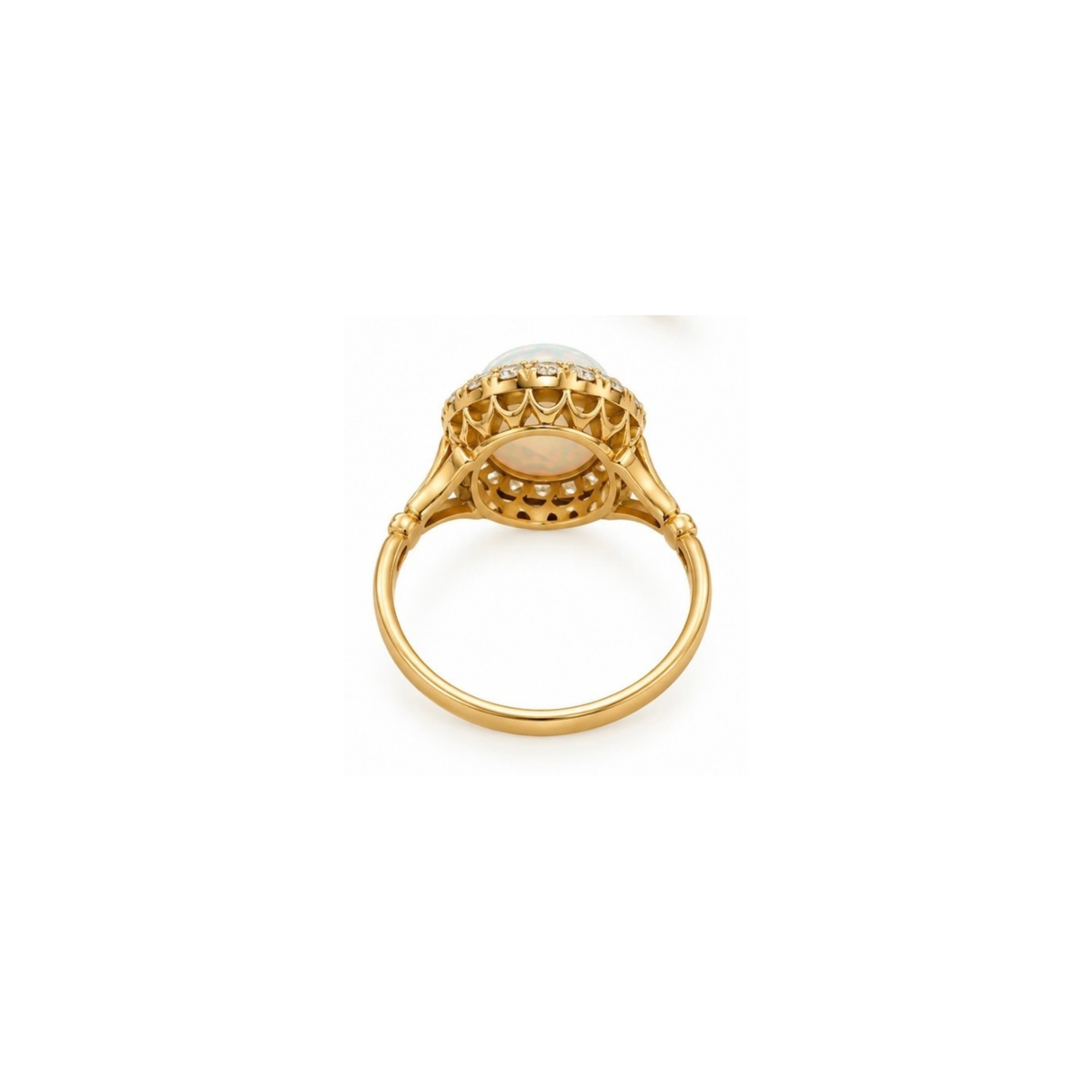 18K Gold Opal & Diamond Ring